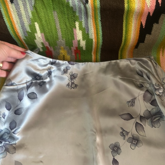 Nwo Emanuel Ungaro Vintage GORGEOUS All Silk Skirt Sz 12-46 - Picture 12 of 14